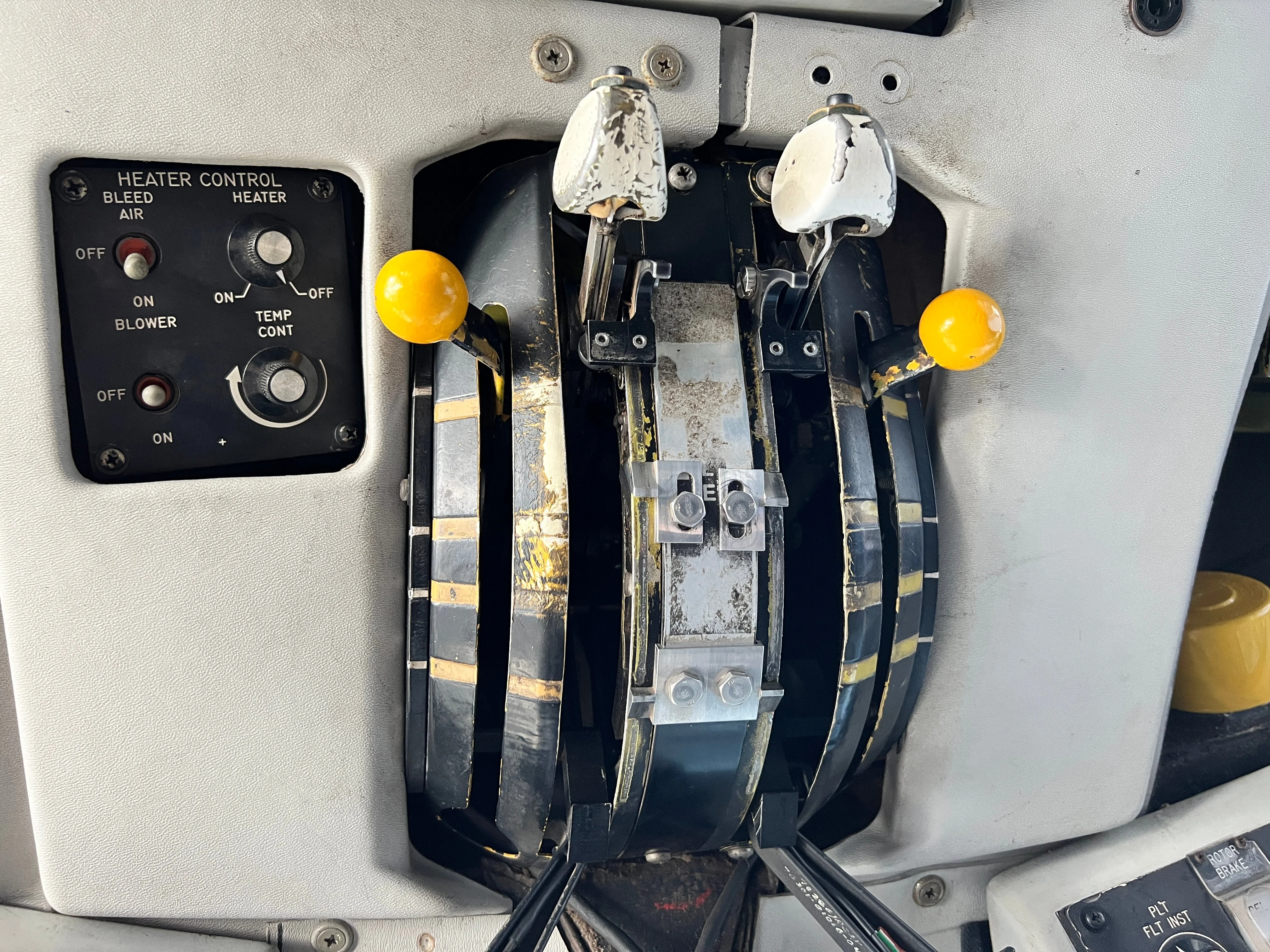 Sikorsky S-76® Helicopter Power Levers